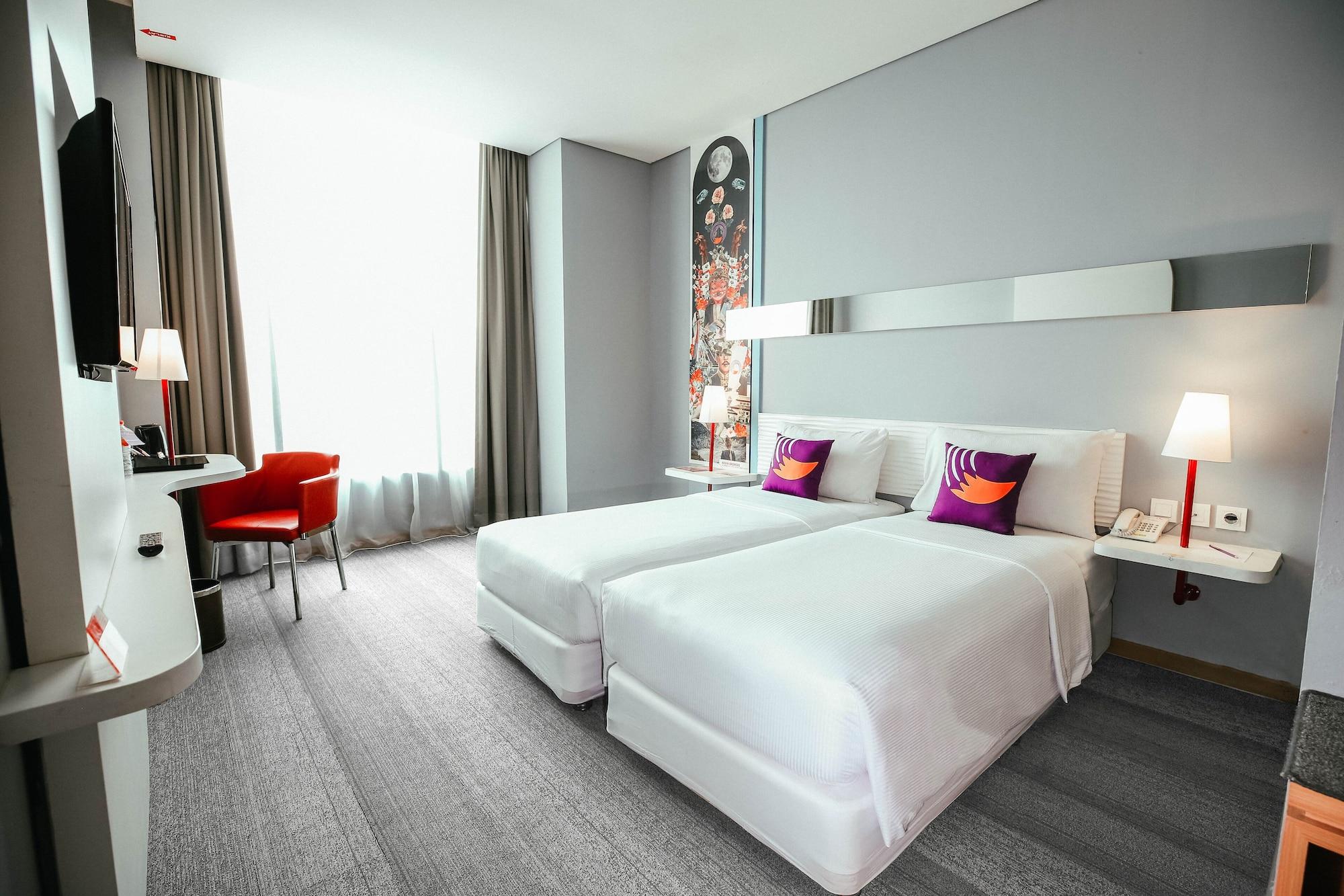 Fox Lite Hotel Metro Indah - Бандунг Екстер'єр фото