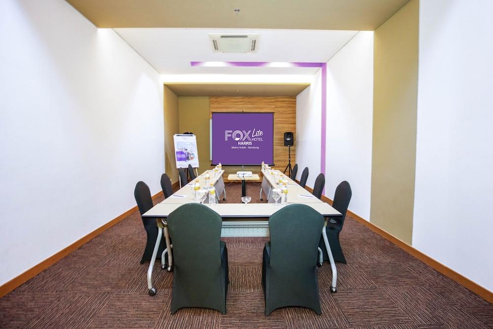 Fox Lite Hotel Metro Indah - Бандунг Екстер'єр фото