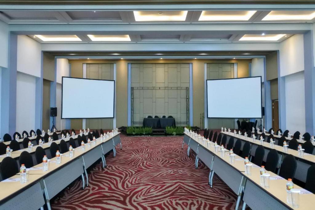 Fox Lite Hotel Metro Indah - Бандунг Екстер'єр фото
