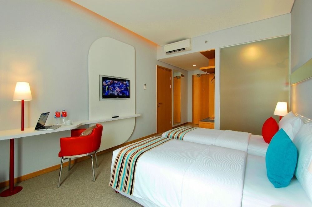 Fox Lite Hotel Metro Indah - Бандунг Екстер'єр фото