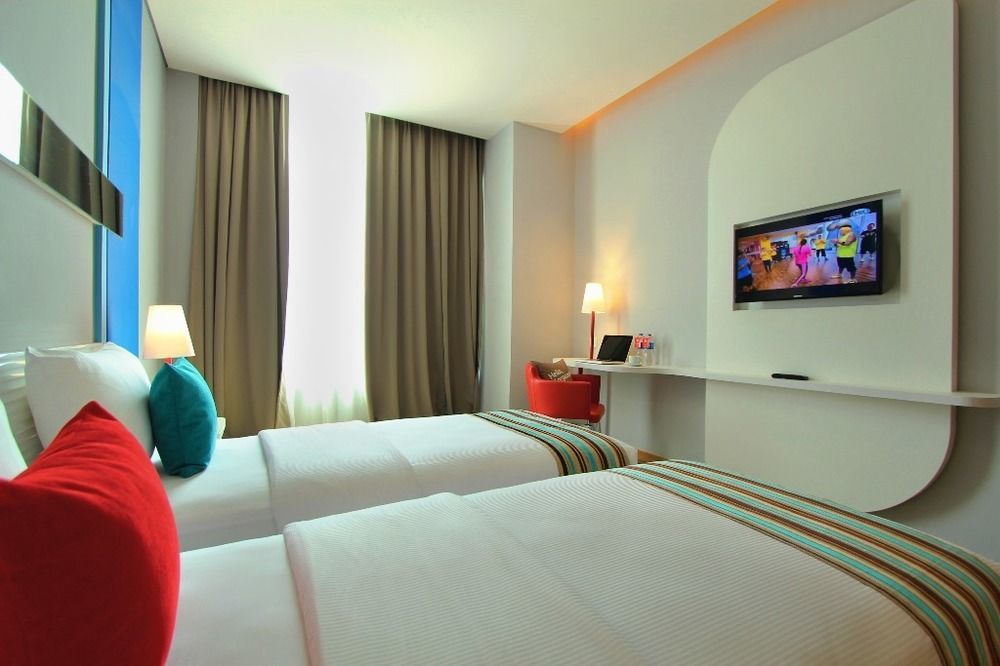 Fox Lite Hotel Metro Indah - Бандунг Екстер'єр фото