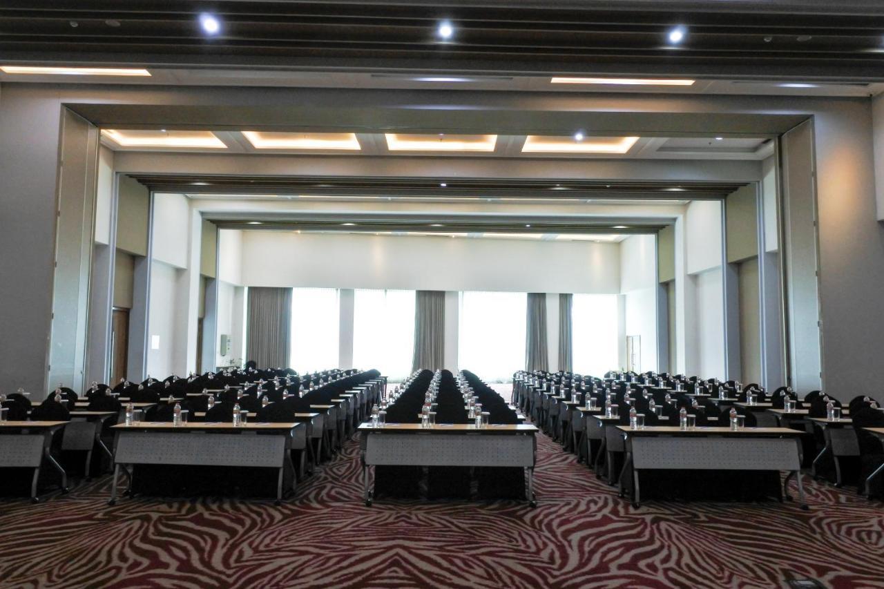 Fox Lite Hotel Metro Indah - Бандунг Екстер'єр фото